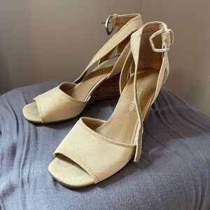 Franco Sarto Cream Wedge Shoes with Elegant Design